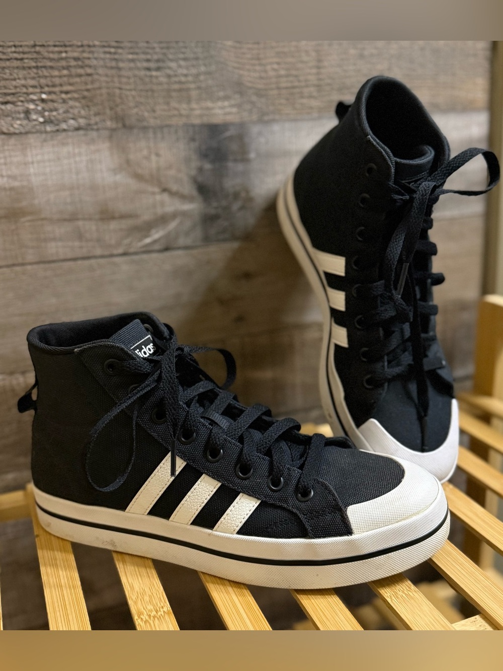 adidas Women’s Bravada Mid Canvas Sneakers in Black & White, Size 8 - Picture 4 of 14